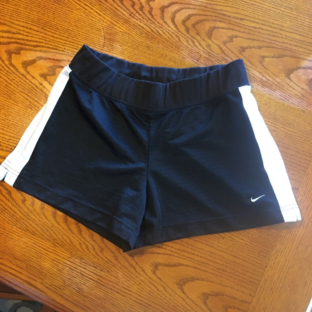 Nike Athletic Shorts (Extra Small)